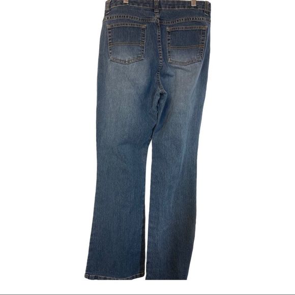 ❤️❤️SOLD❤️❤️ST.JOHN’S BAY, women’s stretch boot jeans, size 10 - Picture 2 of 7